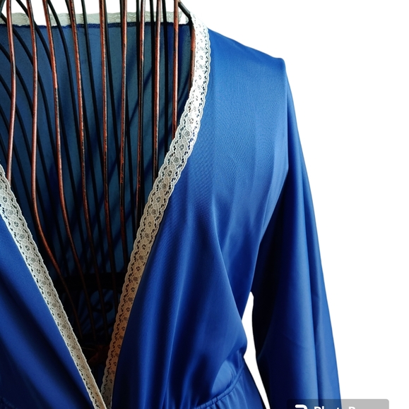 Vintage Vanity Fair Nylon Blue Dressing Gown Robe Nightgown Duster - Size 34 - Picture 3 of 16